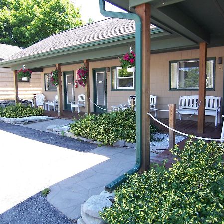 קלייטון Wooden Boat Inn מראה חיצוני תמונה