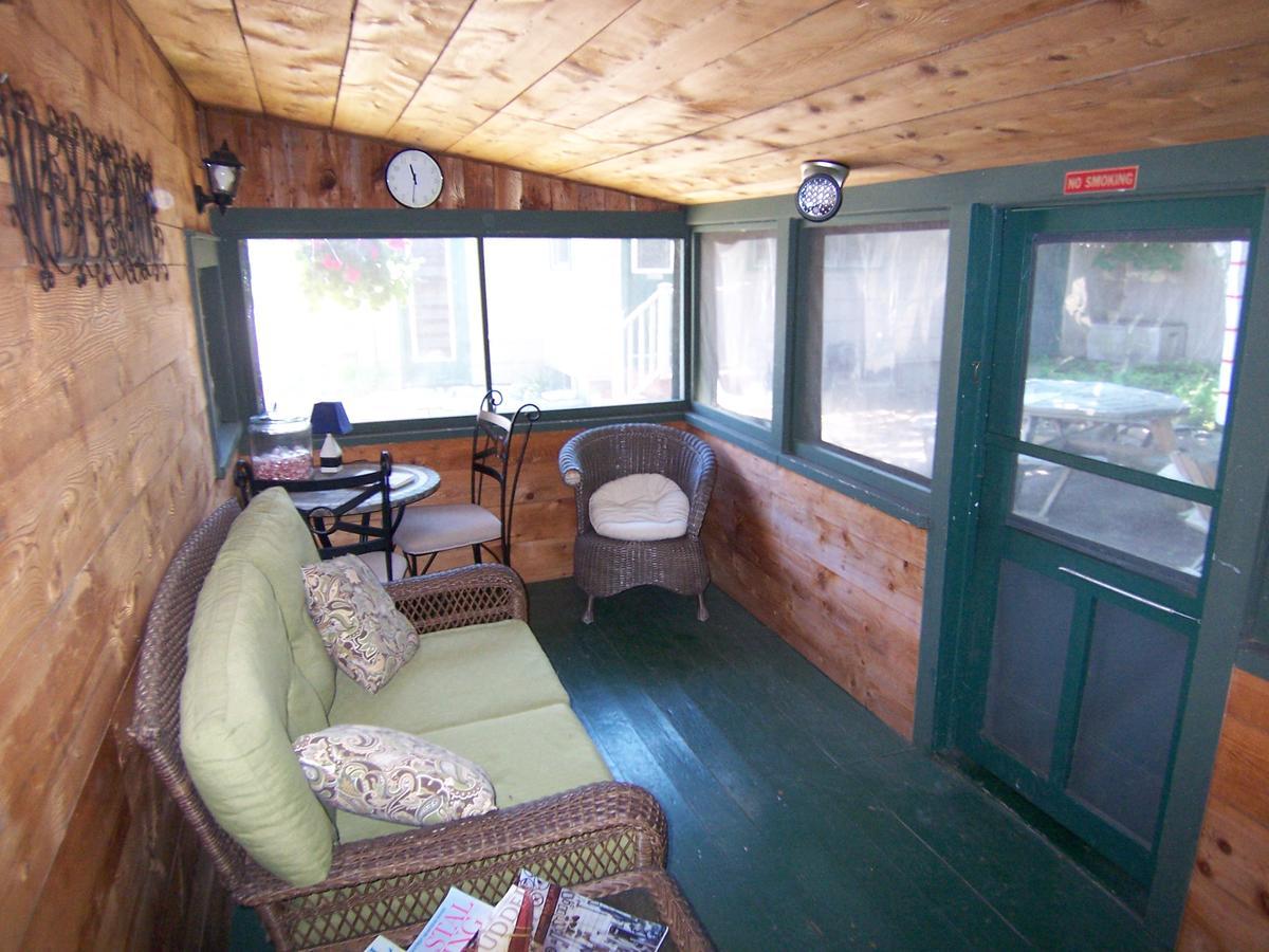 קלייטון Wooden Boat Inn מראה חיצוני תמונה